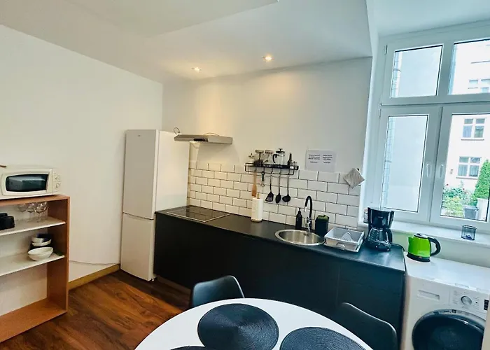 Hostel Stacja Jezyce #1